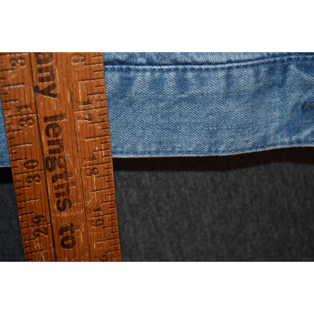 NEW BCBGeneration Women's Medium Medium Wash Cropped Denim Jacket Button Up NWT - Picture 10 of 10